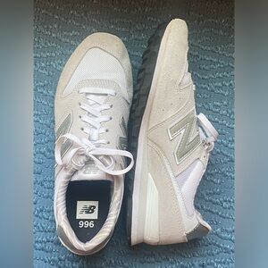 Nike women’s size 8